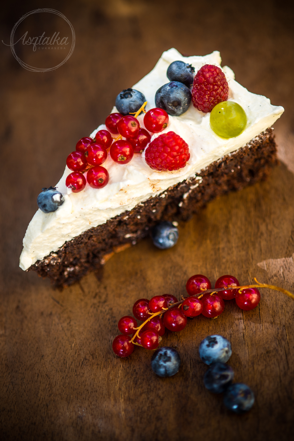 Csokoládés-mascarponés torta