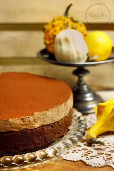 Vörösáfonyás csokimousse torta (liszt- és laktózmentes)